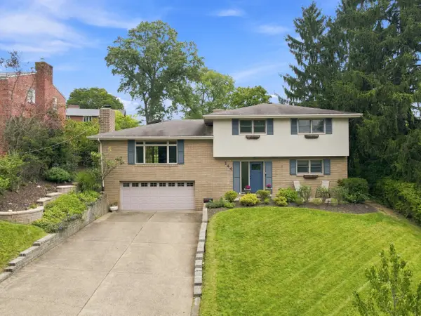 144 Sunridge Drive, Pittsburgh, PA 15234