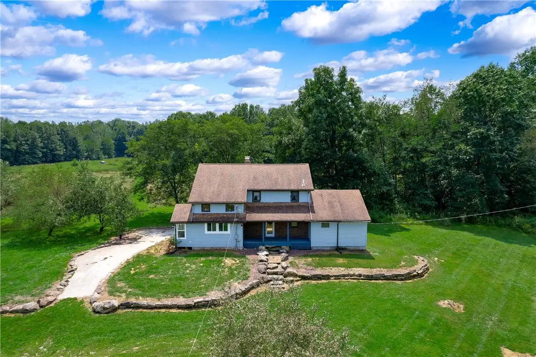 358 Hoopenhobe Ln, West Middlesex, PA 16159 - #1