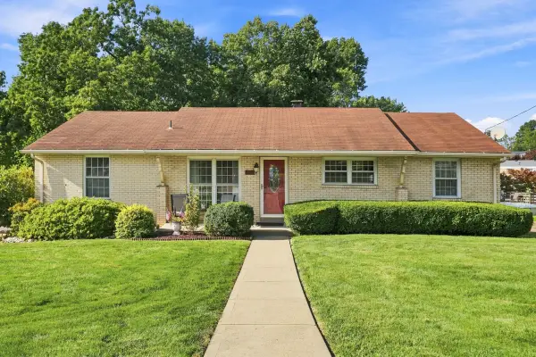 105 Louis Court, Mckees Rocks, PA 15136