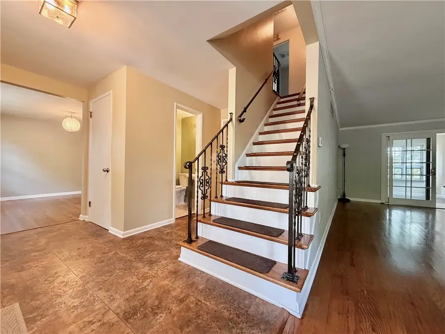 42 A Churchill Rd, Pittsburgh, PA 15235 - #2