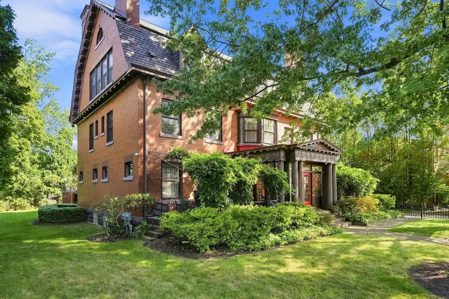 5427 Forbes Avenue, Pittsburgh, PA 15217 - #2