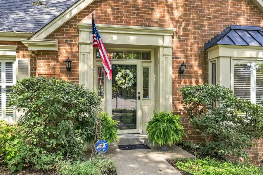 254 Sweet Gum Rd, Pittsburgh, PA 15238 - #2