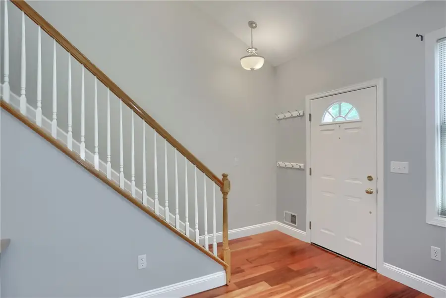2417 Nicholson Rd, Sewickley, PA 15143 - #2
