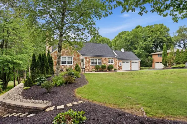 1820 Kent Road, Pittsburgh, PA 15241