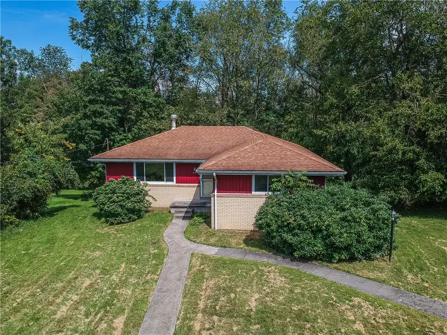 194 Woodridge Dr, Beaver, PA 15009 - #2