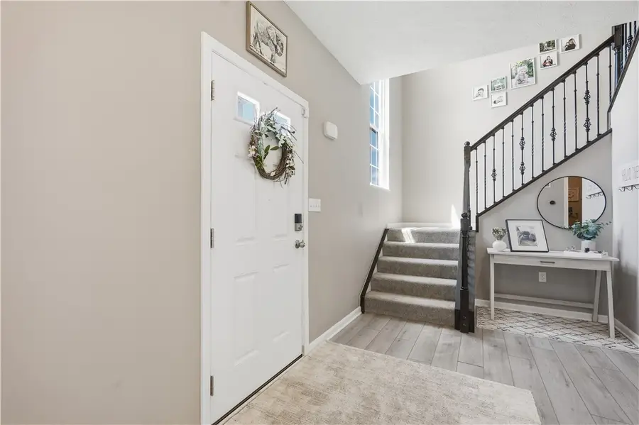 108 Dutch Creek Dr, Zelienople, PA 16063 - #3