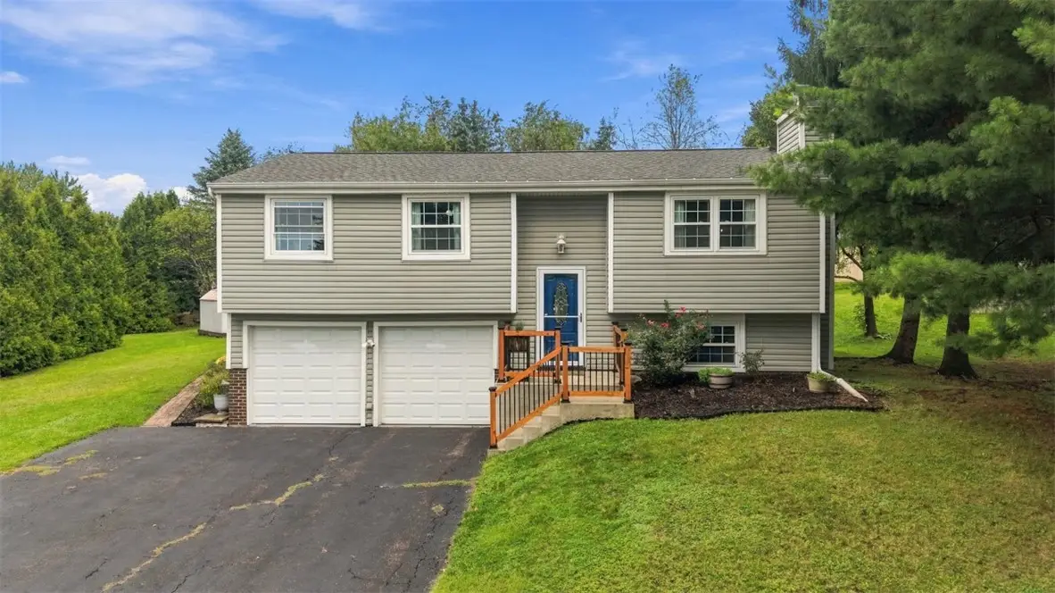 98 Sunridge Dr., Freedom, PA 15042 - #1