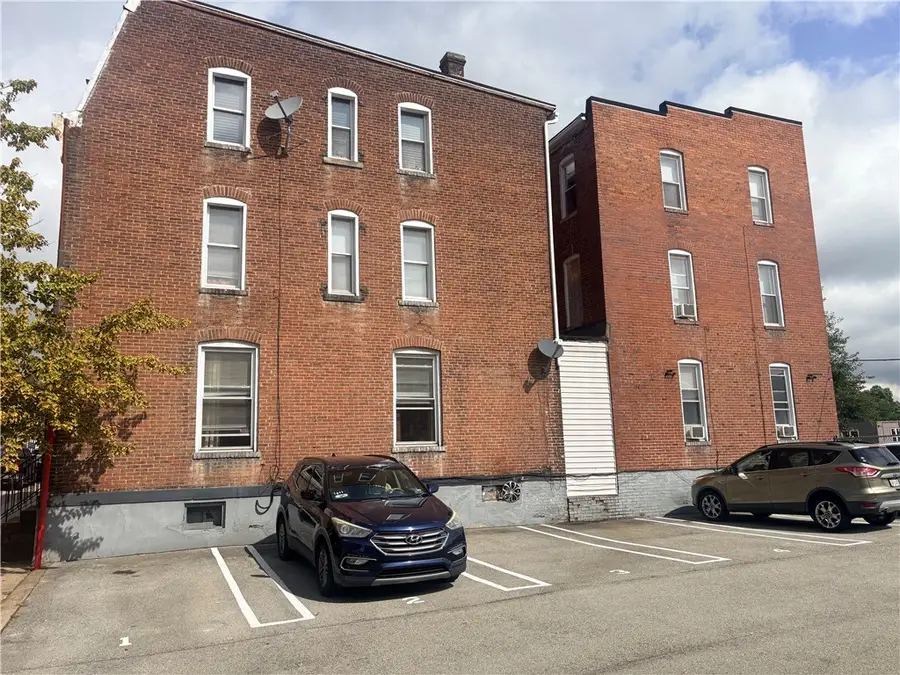 13 North Maple, Greensburg, PA 15601 - #3