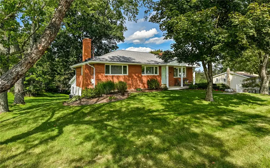 401 N Pine Cir, Gibsonia, PA 15044 - #3
