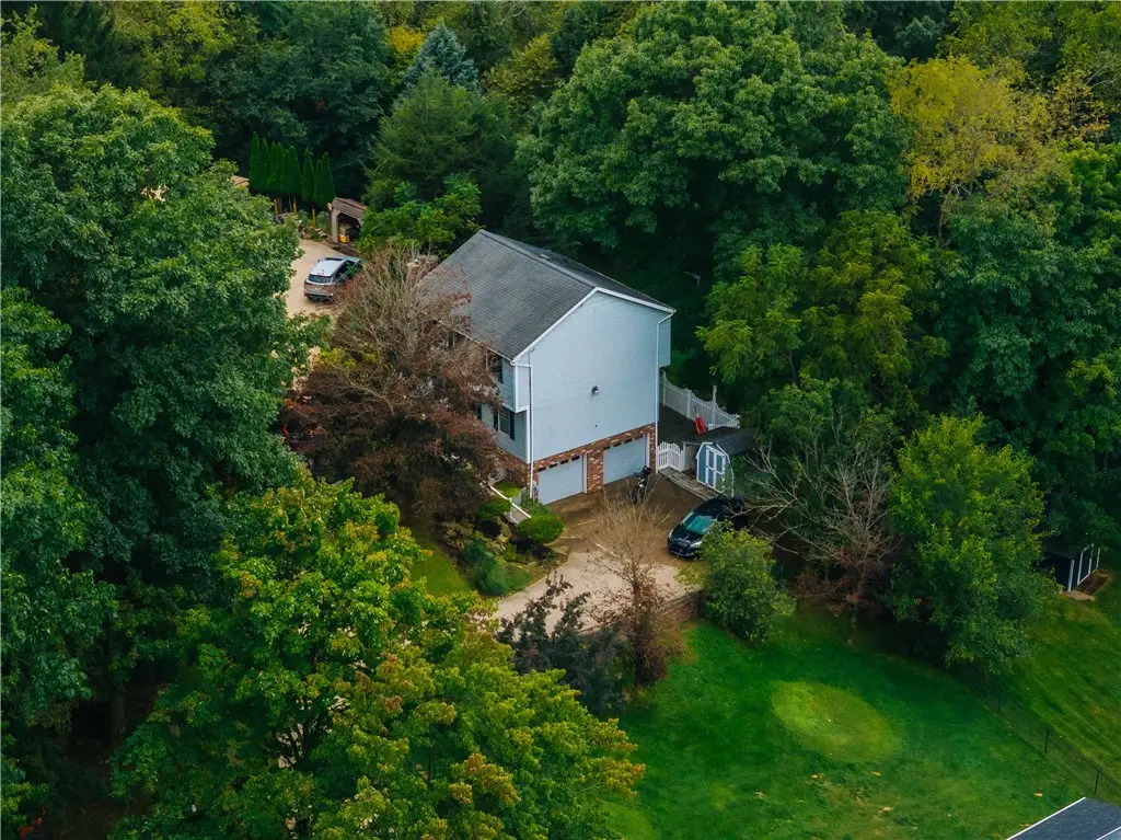 4 Barrington Dr, Pittsburgh, PA 15209 - #1