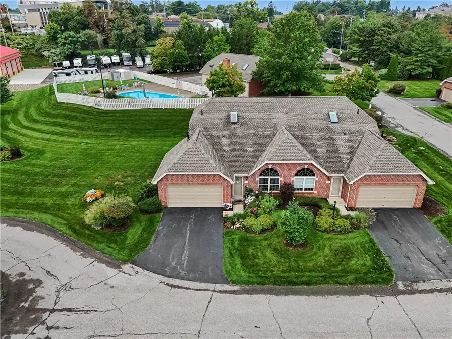 1504 Dunhill Court, Coraopolis, PA 15108 - #2