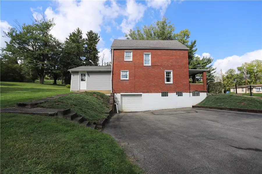 254 Arona Rd, Irwin, PA 15642 - #3