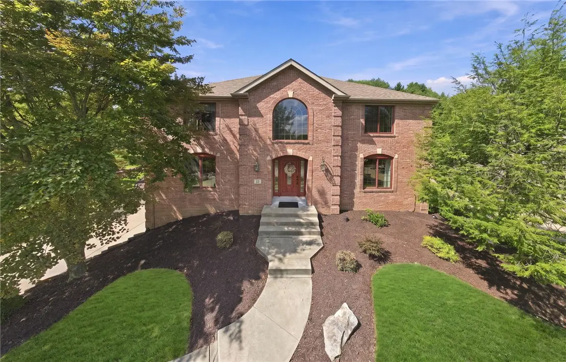 221 William Dr, Canonsburg, PA 15317 - #1