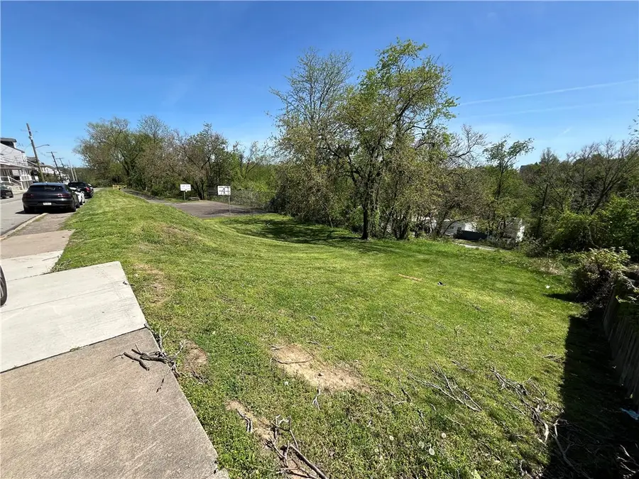 2806 Cobden, Pittsburgh, PA 15203 - #2