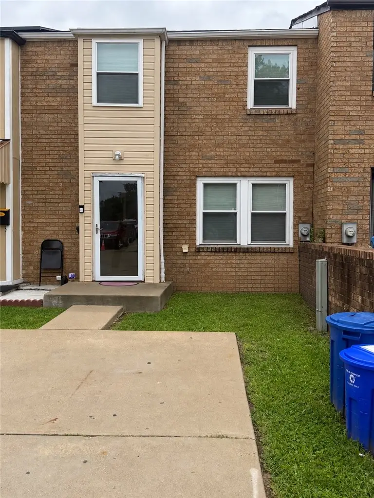316 Enright Ct, Pittsburgh, PA 15206 - #1