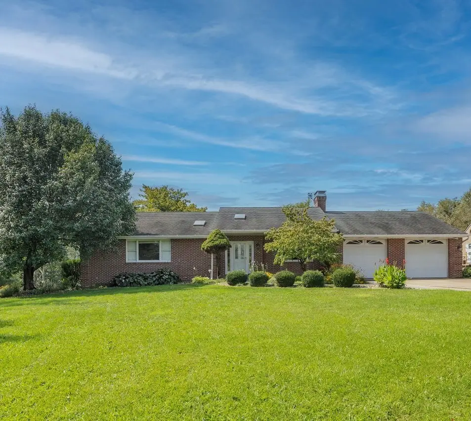 130 Wagner Rd, Evans City, PA 16033 - #1