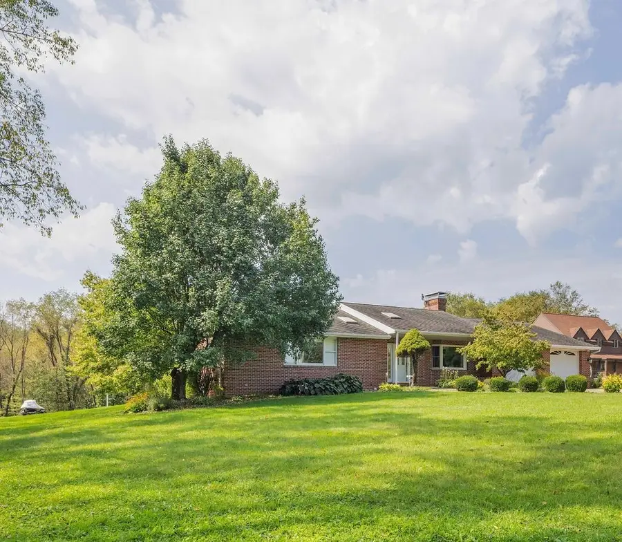 130 Wagner Rd, Evans City, PA 16033 - #2