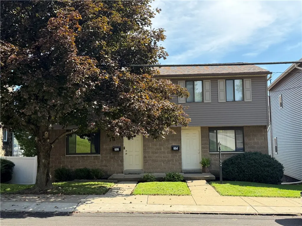 606 E 10th Avenue, Tarentum, PA 15084 - #1