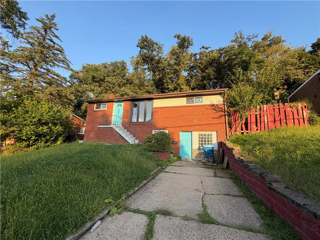 402 Elias Dr, Pittsburgh, PA 15235 - #1