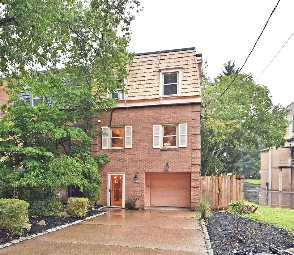 711 Clyde Street, Pittsburgh, PA 15213 - #1