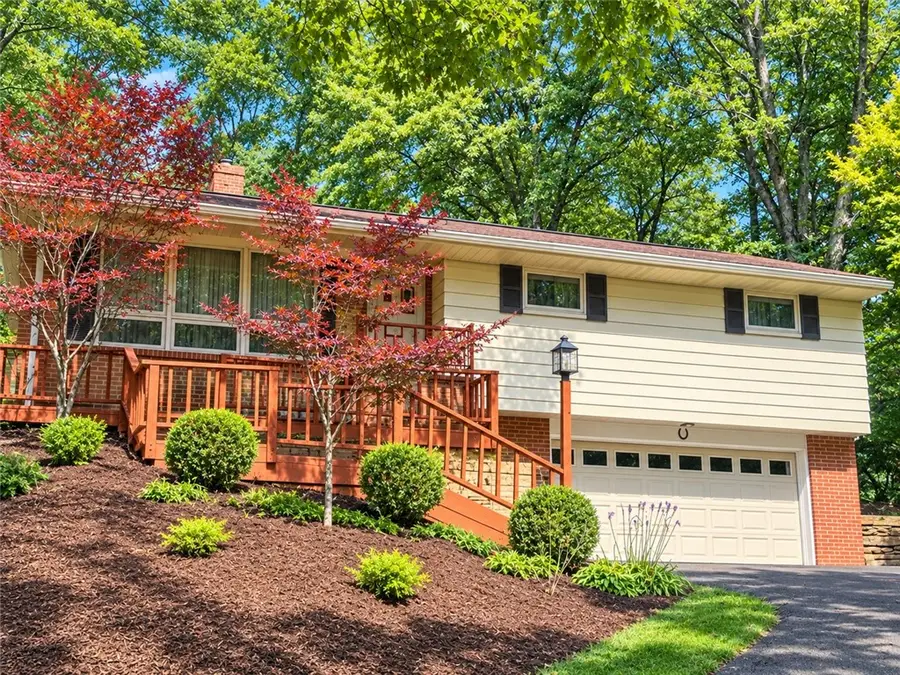 215 Mushrush Rd, Butler, PA 16002 - #2