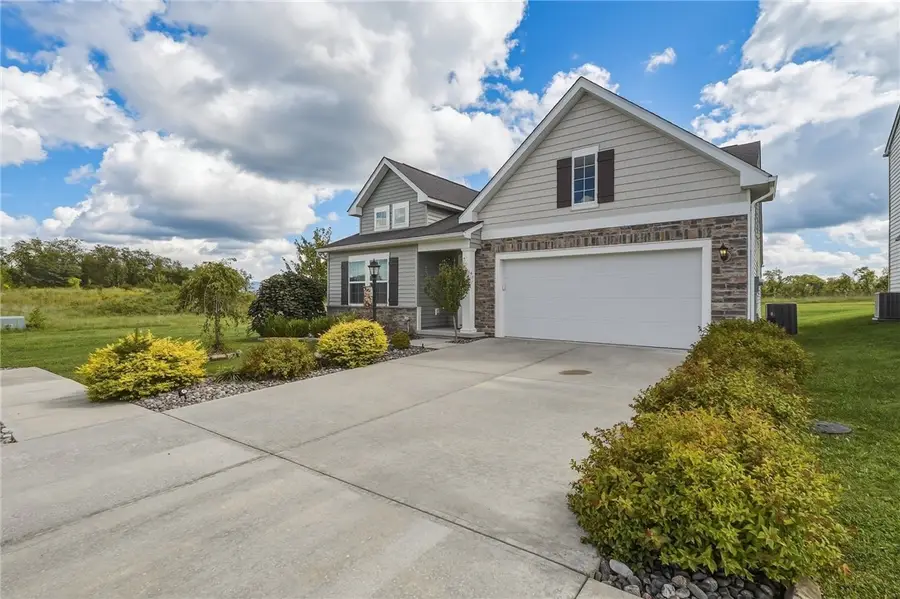 1040 Colonial Drive, Uniontown, PA 15401 - #2