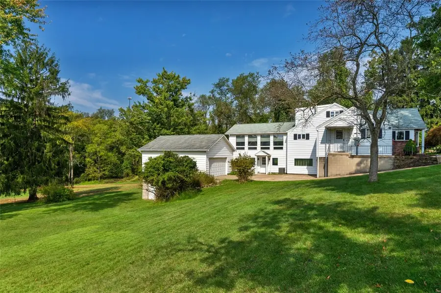 5374 Sardis Road, Murrysville, PA 15668 - #3