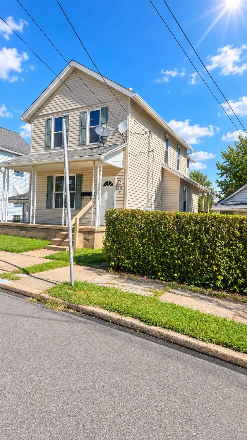 316 Longfellow Street, Vandergrift, PA 15690 - #2