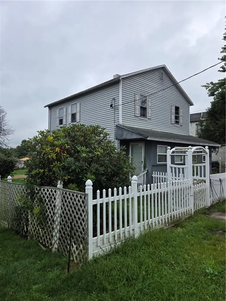 138 11th St, Lucernemines, PA 15754 - #2
