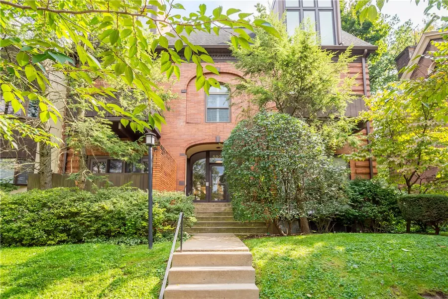 5922 Howe Street #204, Pittsburgh, PA 15232 - #2
