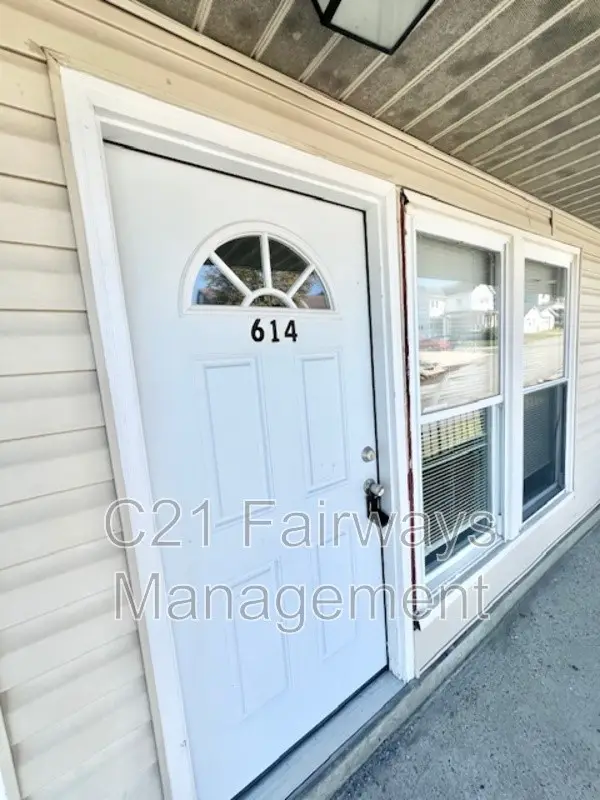 616 Union St, California, PA 15419 - #2