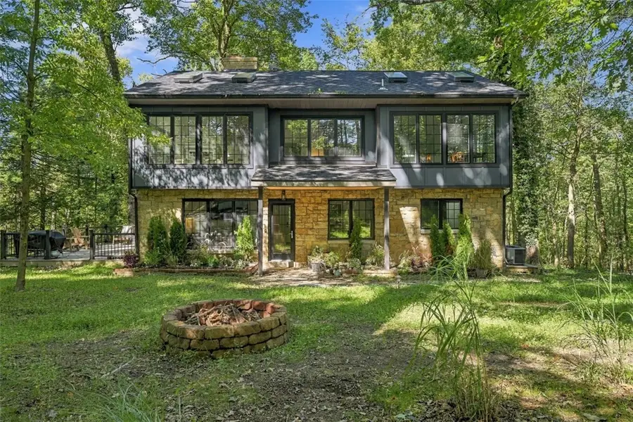 3024 E Bardonner Rd, Gibsonia, PA 15044 - #2