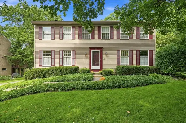 1532 Glenwood Rd, Pittsburgh, PA 15241
