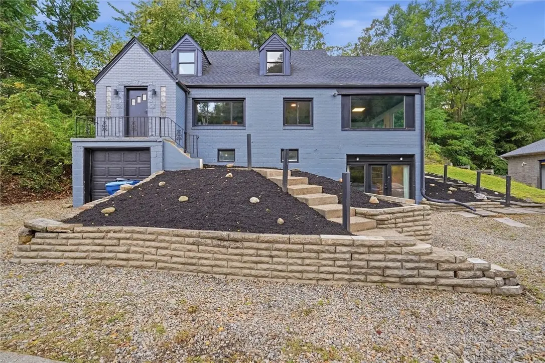 668 Rodi Rd, Pittsburgh, PA 15235 - #1