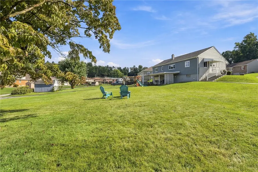 600 Maple St, Jeannette, PA 15644 - #3