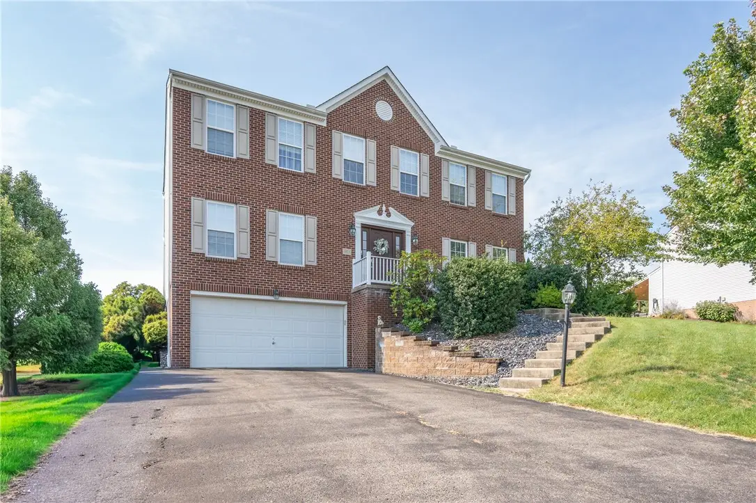207 Kingsbrooke Dr, Greensburg, PA 15601 - #1