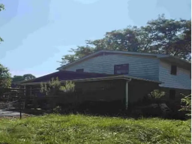 1109 Seneca Dr, Harmony, PA 16037 - #2