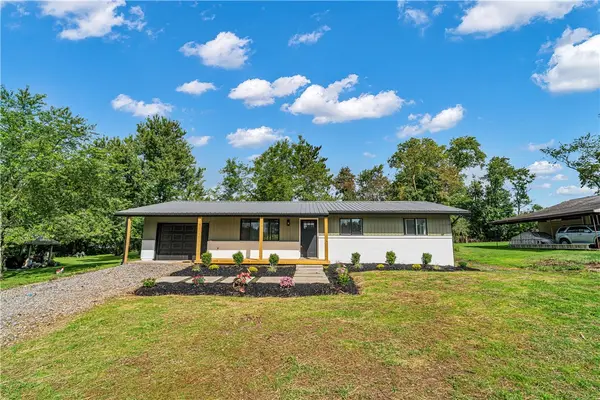 121 Franklin Avenue, Monaca, PA 15061