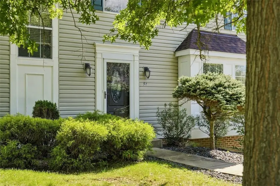 32 Countryside Ct, Canonsburg, PA 15317 - #3