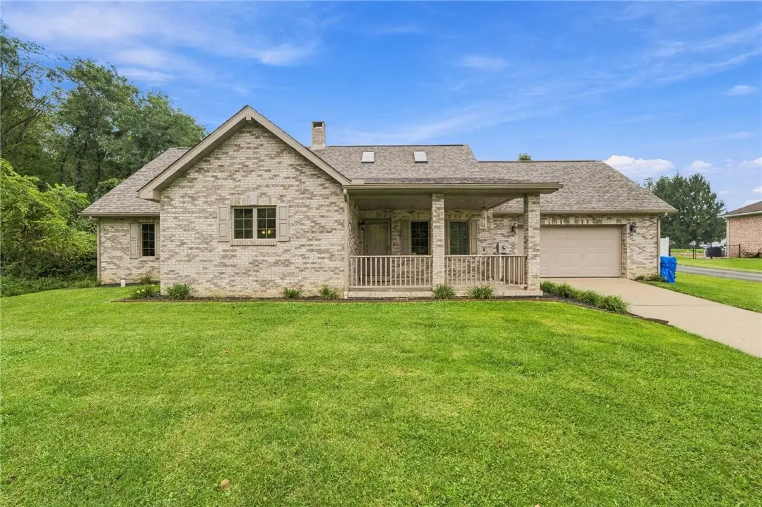 88 Gardner Ave, Uniontown, PA 15401 - #1