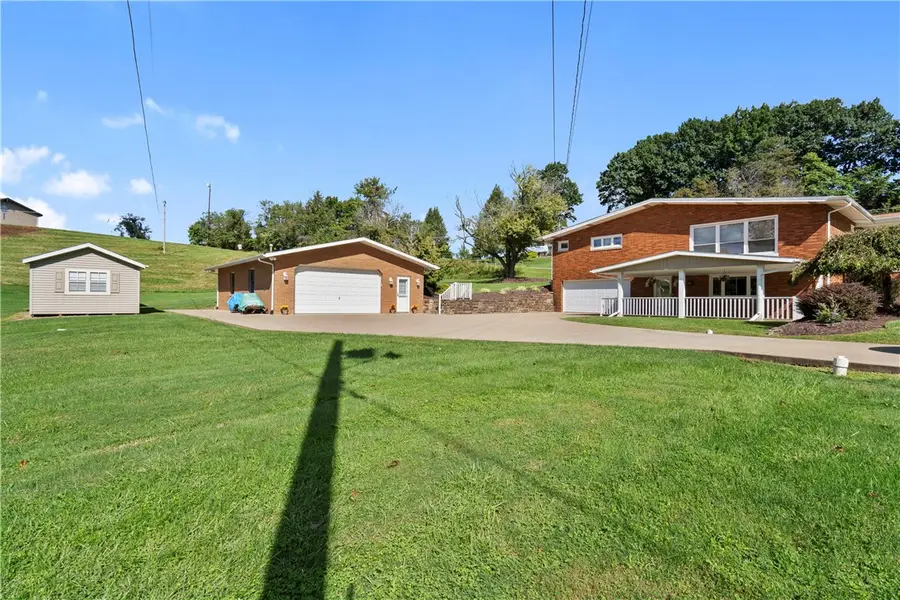 442 California Dr, Coal Center, PA 15423 - #3