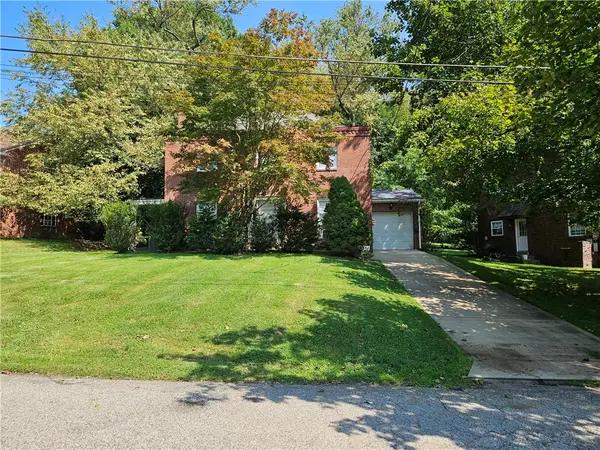 2351 Collins Rd, Pittsburgh, PA 15235