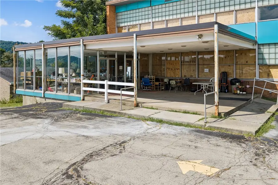 371 Linmore Ave, Baden, PA 15005 - #3