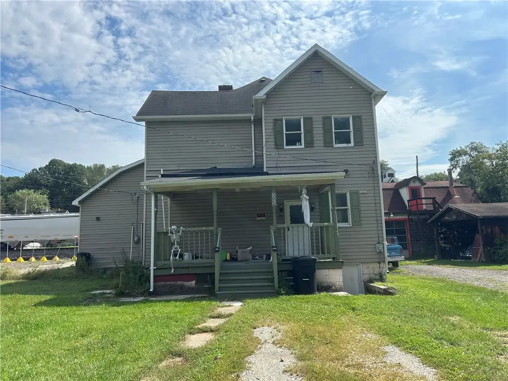 305 1st St, Sutersville, PA 15083 - #1