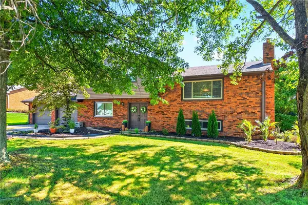3086 Investors Rd, Washington, PA 15301