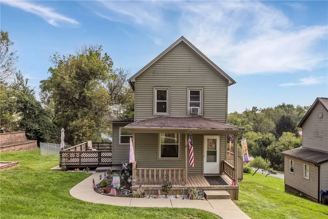 81 Belmont St, Irwin, PA 15642 - #1