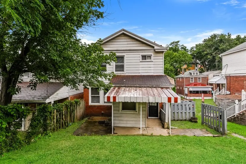 3027 Brentwood Ave, Pittsburgh, PA 15227 - #2