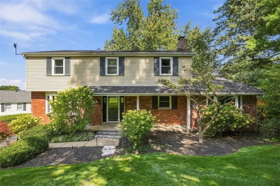 2323 Mill Grove Rd, Pittsburgh, PA 15241 - #2