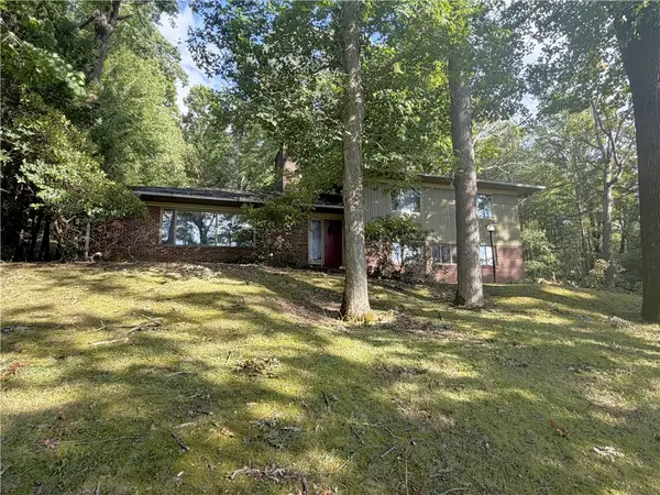 818 Fender Lane, Johnstown, PA 15905