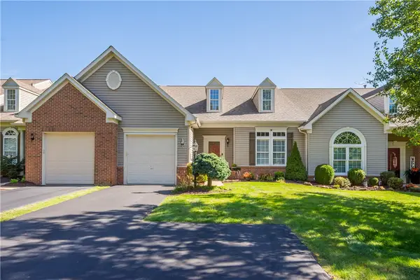 1110 Linden Vue Dr, Canonsburg, PA 15317